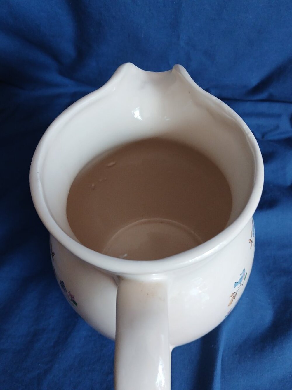 1980s Grandmacore International Heartland 40 oz Milk Jug Table Pitcher - Picture 10 of 14